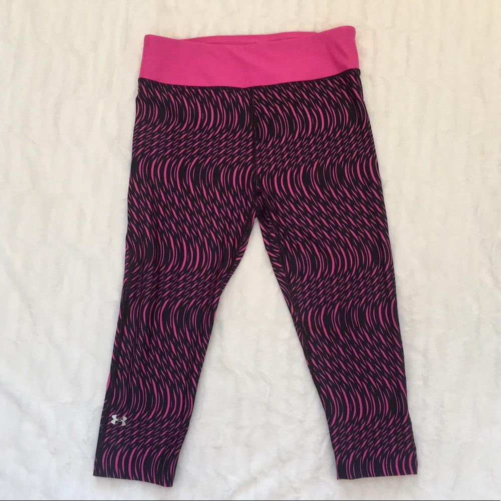 Under Armour workout capris.